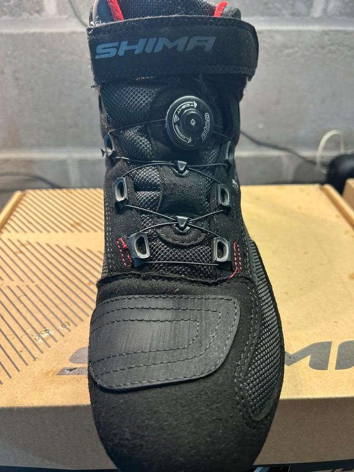 bottines moto basse poiture 39, Motos, Vêtements | Vêtements de moto, Enlèvement