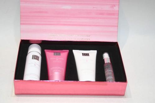 Rituals 4 Ritual of Sakura nieuwe lichaamsverzorgingsset, Handtassen en Accessoires, Uiterlijk | Lichaamsverzorging, Nieuw, Ophalen of Verzenden