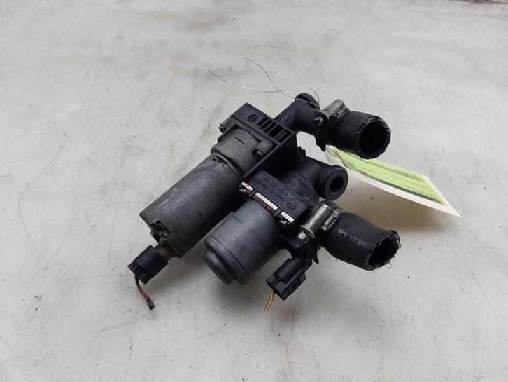 EXTRA EAU POMPE 3 serie Compact (E46 / 5) (|64118369807|), Autos : Pièces & Accessoires, Climatisation & Chauffage, BMW, Utilisé