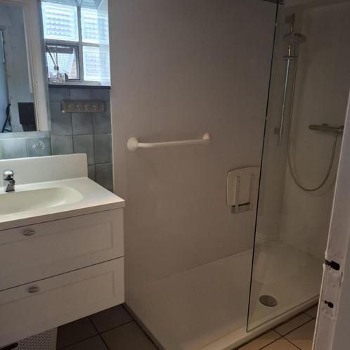Badkamer, Huis en Inrichting, Badkamer | Complete badkamers, Gebruikt, Met douche, Ophalen
