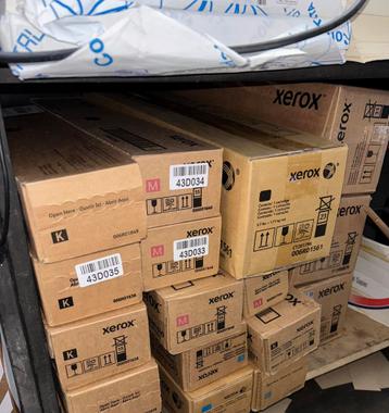 Toner vesant 80 et drum versant 80  beschikbaar voor biedingen