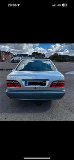 Mercedes E200 CDI, Auto's, Mercedes-Benz, 5 deurs, Particulier, Zilver of Grijs, Te koop
