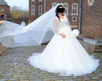 Robe de mariée (pour toutes les tailles)