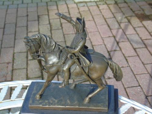 Standbeeld Napoleons groet op zijn paard in gesigneerd brons, Antiek en Kunst, Antiek | Brons en Koper, Brons, Ophalen