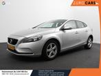 Volvo V40 1.5 T2 Automaat Momentum | Airco | Navigatie | Par, Auto's, Volvo, 122 pk, Euro 6, 4 cilinders, 700 kg