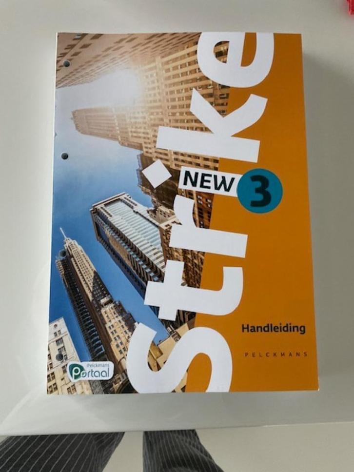 Engels New Strike 3 CORRECTIESLEUTEL (met Pelckmans portaal), Boeken, Schoolboeken, Zo goed als nieuw, Engels, Ophalen of Verzenden