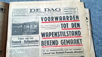 Oude kranten tijdens tweede wereldoorlog
