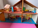 Vintage houten poppenhuis, Kinderen en Baby's, Poppenhuis, Gebruikt, Ophalen