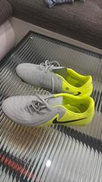 Nike phantom neuf 41, Sport en Fitness, Ophalen of Verzenden