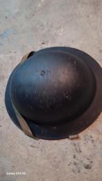 Casque ancien (1), Enlèvement ou Envoi