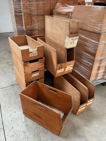Gros lot de bacs en bois – plusieurs tailles disponibles beschikbaar voor biedingen