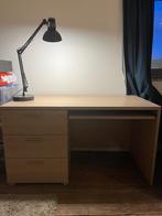 Bureau (eventueel met bureaulamp), Huis en Inrichting, Ophalen, Gebruikt, Bureau