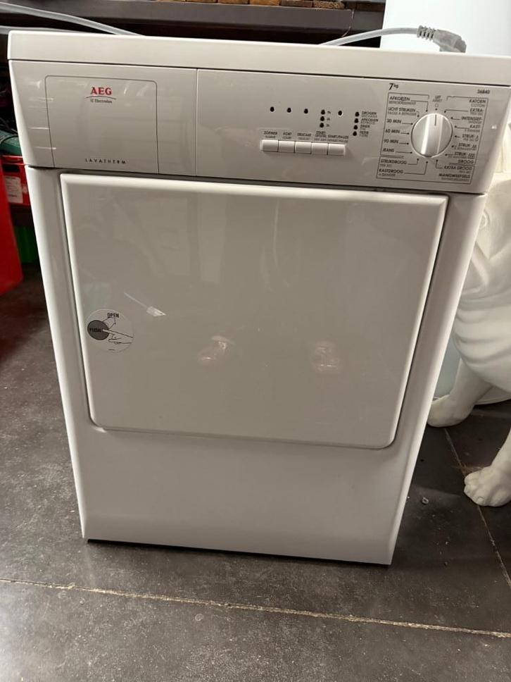 AEG Lavatherm-droger met evacuatie van 7 kg, Elektronische apparatuur, Droogkasten, Gebruikt, Luchtafvoer, Voorlader, 6 tot 8 kg