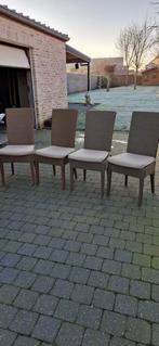 4 hoge rieten stoelen met kussens,samen €20, Huis en Inrichting, Stoelen, Ophalen, Gebruikt