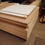 30 mm MDF met shinnoki ivory oak fineer (zaagresten), Doe-het-zelf en Bouw, Plinten en Afwerking, Ophalen, Zo goed als nieuw, MDF