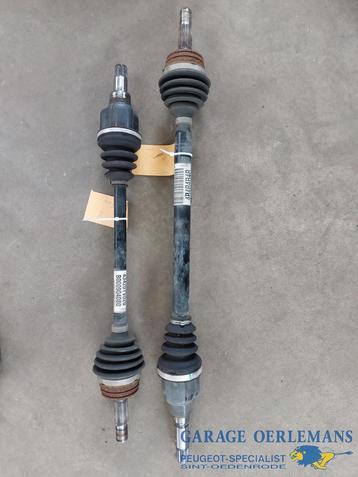 aandrijfas links en rechts peugeot 108 1.2 vti beschikbaar voor biedingen
