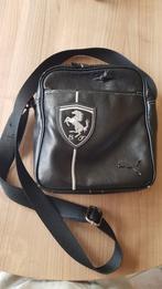 Sac à main Ferrari. Original, Bijoux, Sacs & Beauté, Autres marques, Noir, Utilisé, Enlèvement ou Envoi