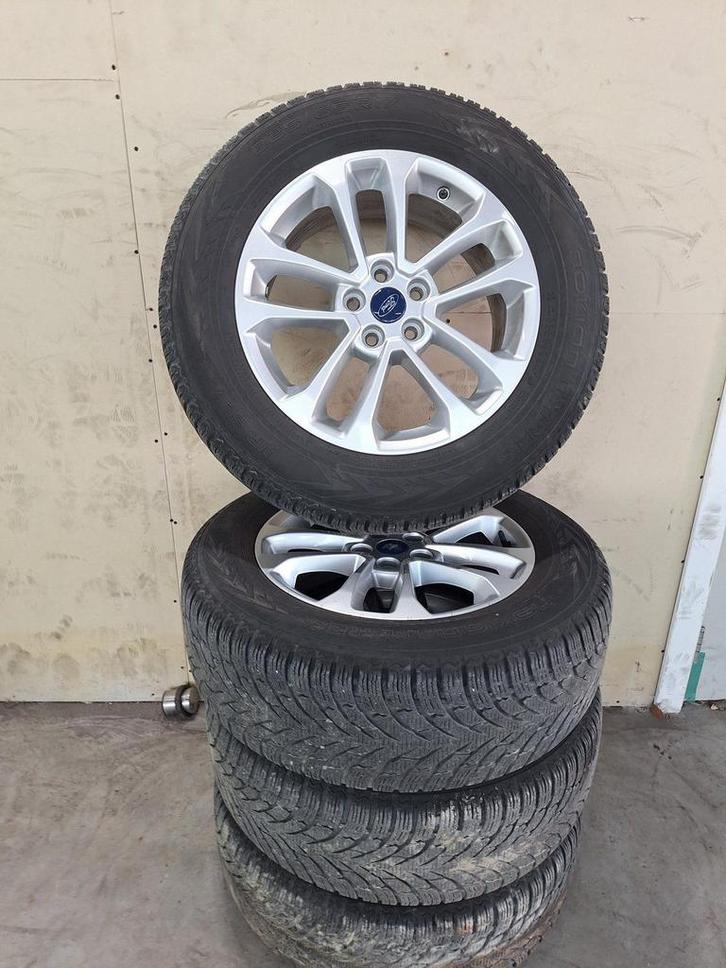 Ford Kuga Winterset 17 Inch Origineel, Auto-onderdelen, Banden en Velgen, Banden en Velgen, Winterbanden, 17 inch, 225 mm, Personenwagen