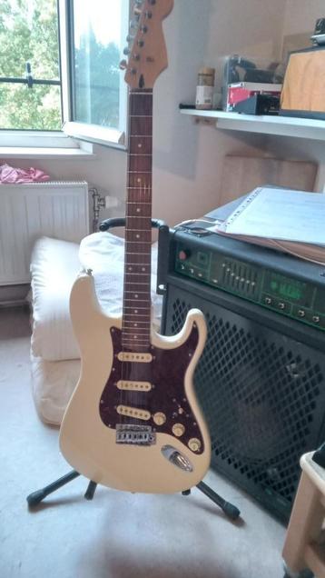 Guitare electrique Partcaster + Ampli fender champion 40 beschikbaar voor biedingen
