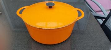 Oranje Cousances (Le Creuset) stoofpan 26cm beschikbaar voor biedingen