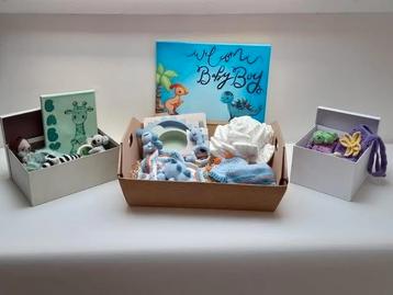 Baby packetten, kraamcadeau, cadeau, gehaakte cadeau beschikbaar voor biedingen
