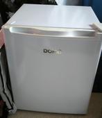 DOMO Mini-Koelkast, 41L, Wit, Elektronische apparatuur, Koelkasten en IJskasten, Ophalen, Met vriesvak, Minder dan 45 cm, Minder dan 85 cm