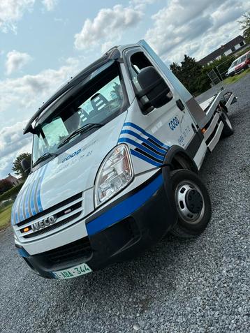 // Iveco 3L \\ Dépanneuse // 108 000 km \\ beschikbaar voor biedingen
