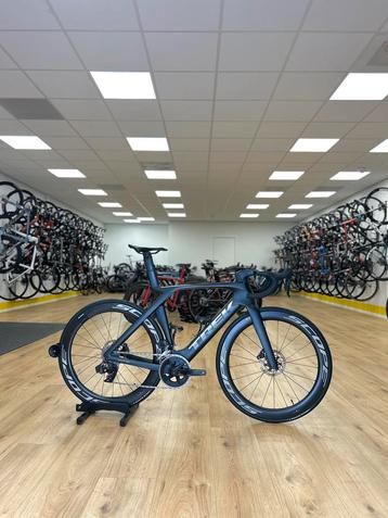 Trek Madone SLR6 AXS Full Carbon Racefiets beschikbaar voor biedingen