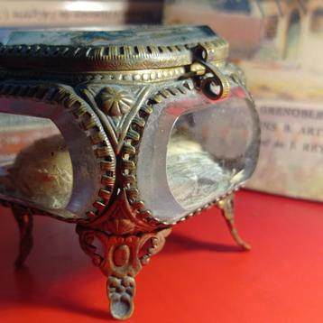 ZELDZAAM SOUVENIR KOLONIAAL FRANKRIJK ALGIERS ALGIERS 1880 beschikbaar voor biedingen