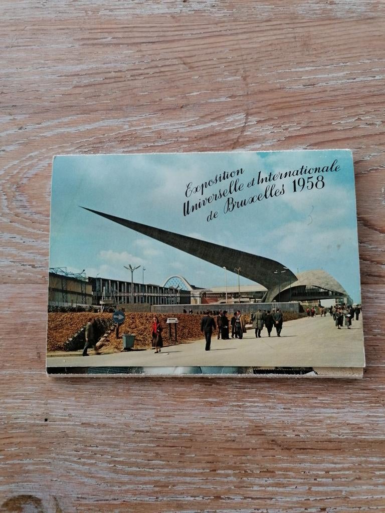 EXPO 1958 BRUXELLES... cartes postales... Exposition univers, Antiquités & Art, Curiosités & Brocante, Enlèvement ou Envoi