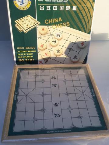 Splinternieuw spel China Chess, 2 spelers, handig formaat beschikbaar voor biedingen