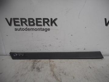 SIERLIJST portier r.a Golf III (1H1) (1h4853754a) beschikbaar voor biedingen