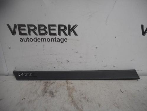SIERLIJST portier r.a Golf III (1H1) (1h4853754a), Auto-onderdelen, Carrosserie, Volkswagen, Gebruikt