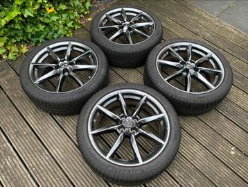 Mazda 2 MX-5 ND MX5 RF 17” velgen banden wielen 4x100