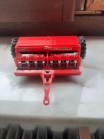 Britains Massey Ferguson Zaaimachine, Hobby en Vrije tijd, Ophalen, Gebruikt, Tractor of Landbouw