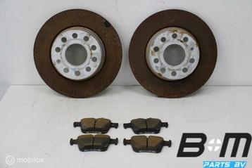 Set schijven + blokken achterzijde VW Golf 7 1K0615601AA beschikbaar voor biedingen