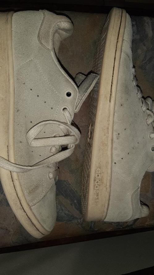 Stan Smith sneakers Adidas ecru suède 42,5 unisex, Kleding | Heren, Schoenen, Gedragen, Sneakers, Overige kleuren, Verzenden