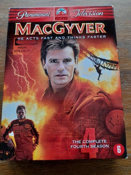 Dvd-box Macgyver seizoen 4 (6 dvd's), CD & DVD, DVD | TV & Séries télévisées, Comme neuf, Enlèvement ou Envoi