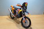 Kevin Benavides KTM 450 Dakar Rally Red Bull 1:6 Maisto, Enlèvement ou Envoi, Neuf, 1:5 à 1:8, Moteur