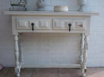 sidetable met 2 schuifjes beschikbaar voor biedingen