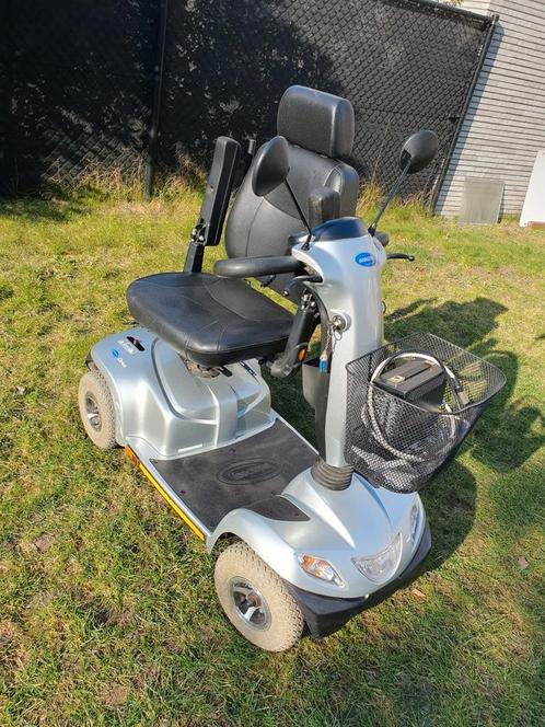 Invacare orion MET NIEUWE BATERIJEN!, Diversen, Rolstoelen, Zo goed als nieuw, Ophalen