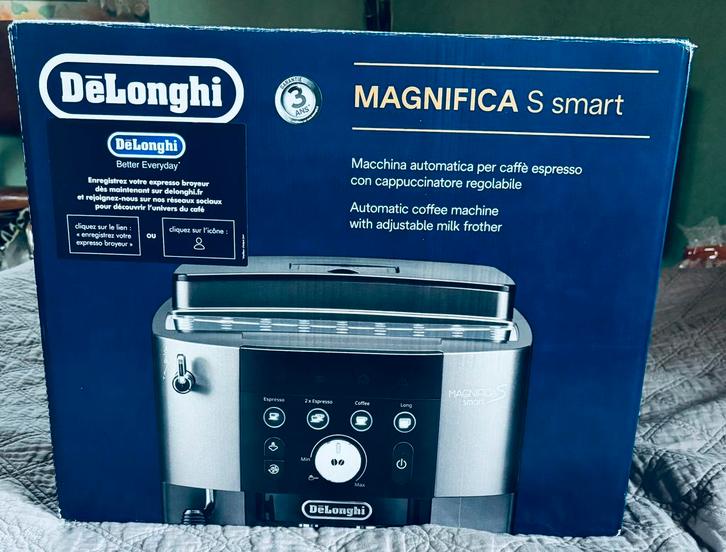 Delonghi Magnifica S Smart FEB2533.TB, Elektronische apparatuur, Overige elektronische apparatuur, Zo goed als nieuw, Ophalen of Verzenden