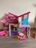 Maison Barbie avec accessoires, Comme neuf, Accessoires