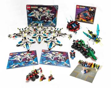 Groot lot vintage lego - Jaren 90 beschikbaar voor biedingen