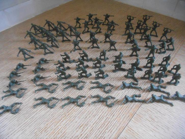 Soldaten - figuren (speelgoed) - 82 stuks. DDD, Kinderen en Baby's, Speelgoed | Actiefiguren, Ophalen of Verzenden