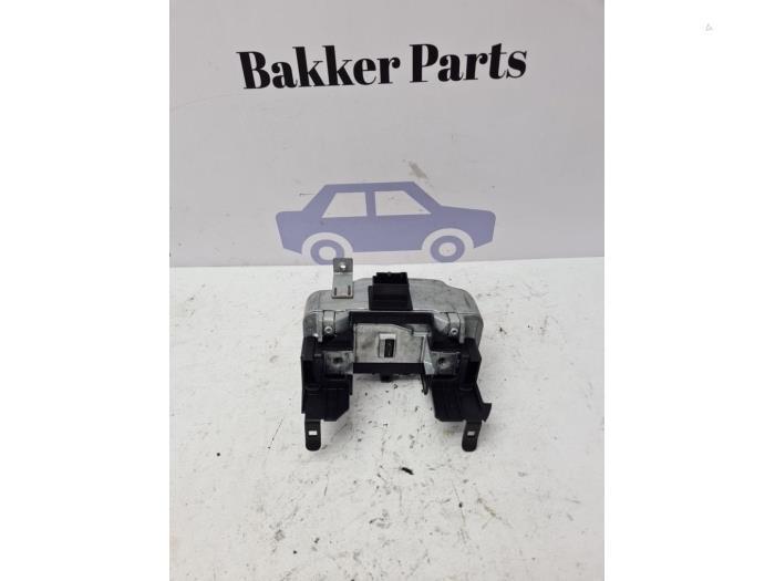 Serrure de contact électronique d'un Skoda Fabia, Autos : Pièces & Accessoires, Autres pièces automobiles, Skoda, Utilisé, 3 mois de garantie