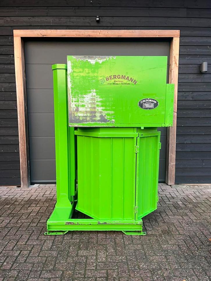Bergmann PS8100 | Papierpers | Plasticpers | Afvalpers, Doe-het-zelf en Bouw, Gereedschap | Overige machines, Ophalen of Verzenden