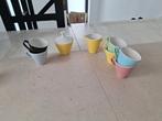 vintage dinette in pasteltinten van boch? + 2 Bavaria-bekers, Ophalen of Verzenden