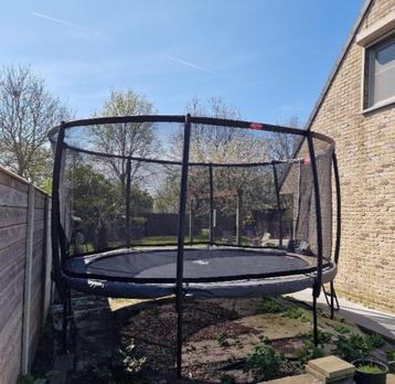 trampoline Berg type champion diameter 4m30 beschikbaar voor biedingen
