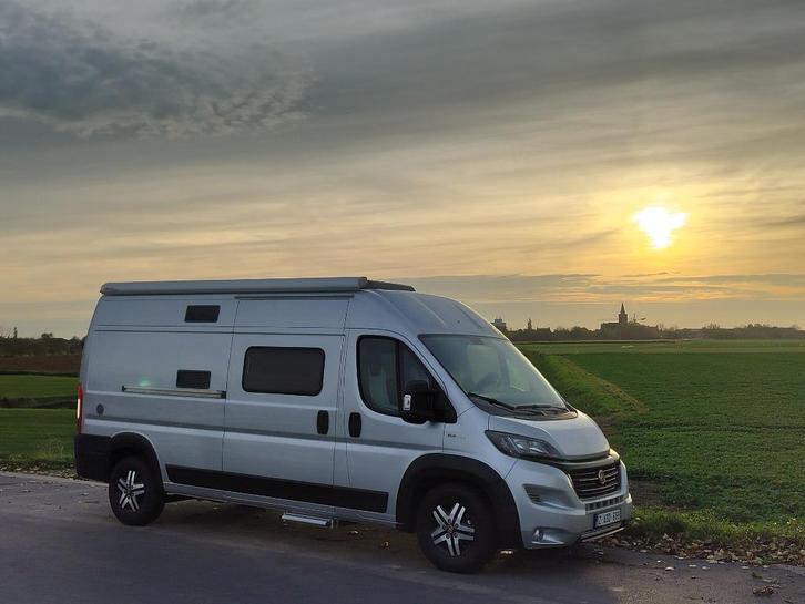 Roller Team Livingstone 2/ 180pk/ Bouwjaar 2020/ 3500KM, Caravans en Kamperen, Mobilhomes, Particulier, tot en met 2, Buscamper of Camperbus
